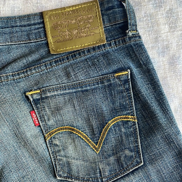 LEVIS DIVA jeans - with embroidery - Picture 6 of 8